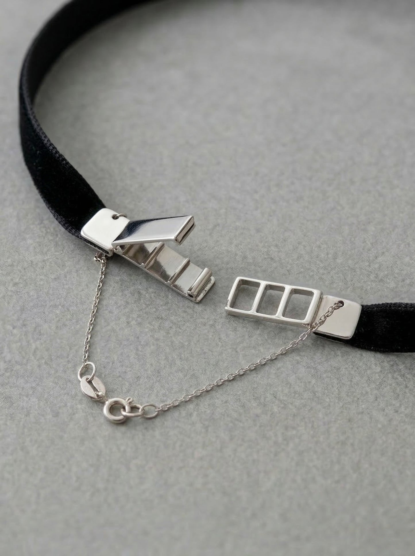SOUL CHOKER